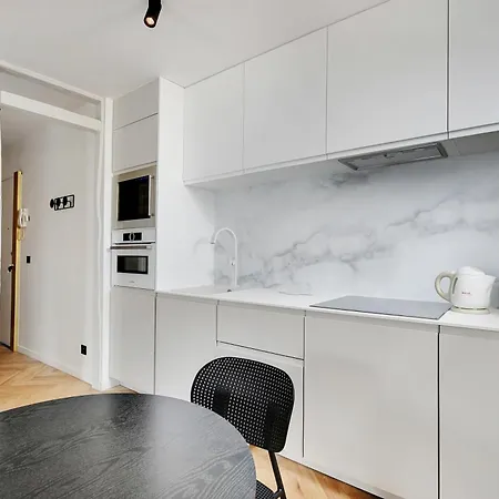Pick A Flat's In Montmartre - Rue Petrelle Apartment Paris