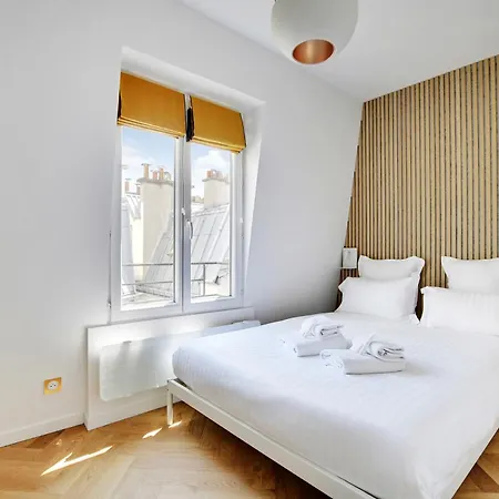 Pick A Flat's In Montmartre - Rue Petrelle Paris